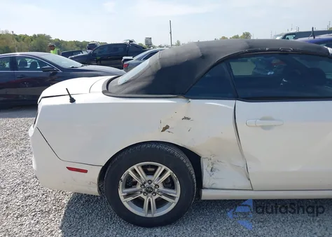 2013 Ford Mustang V6 из США, поврежденный, VIN 1ZVBP8EM0D5203877